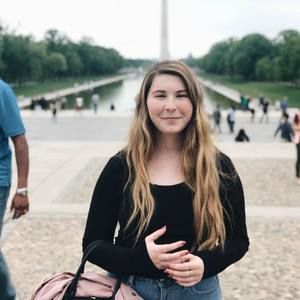 Meet your Posher, Kelly